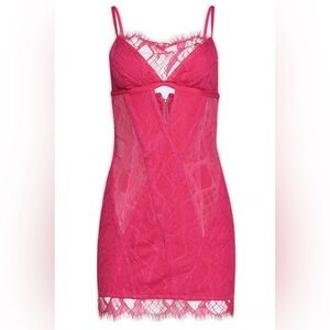 Elegant Pink Lace Chemise